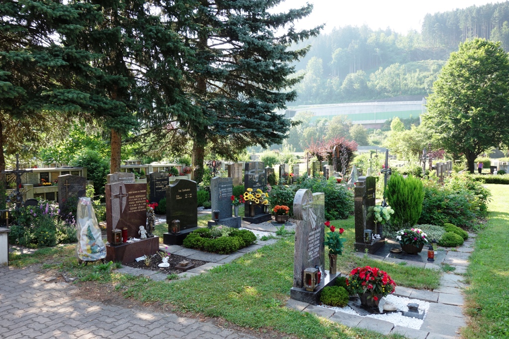 Friedhof Grabsteine