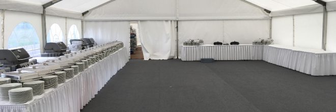 Catering Aufbau Partyzelt