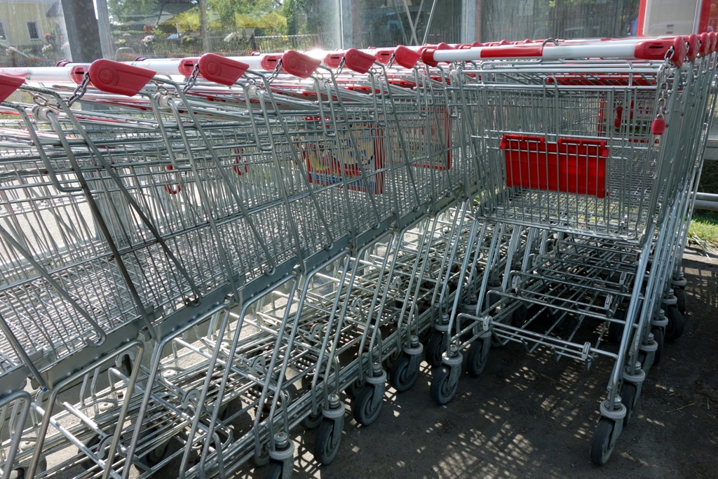 Einkaufswagen Supermarkt