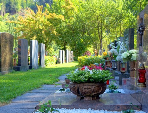 Friedhof Grab