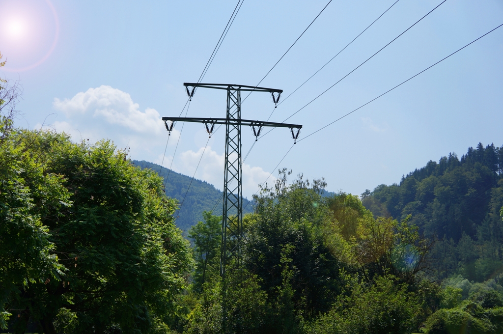 Hochspannungsleitung Strom