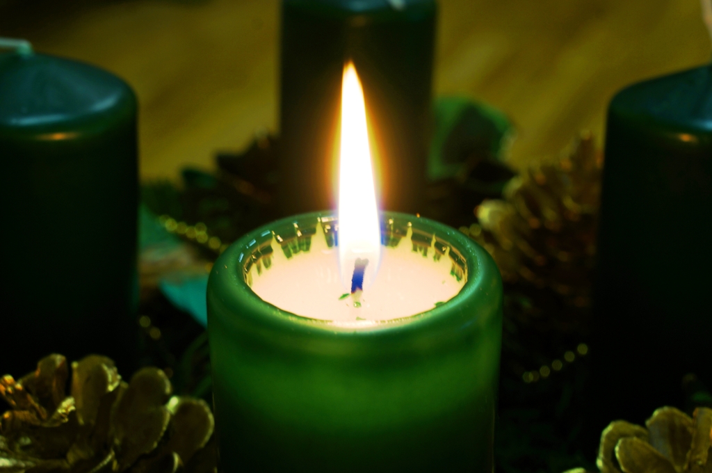 Kerze im Advent