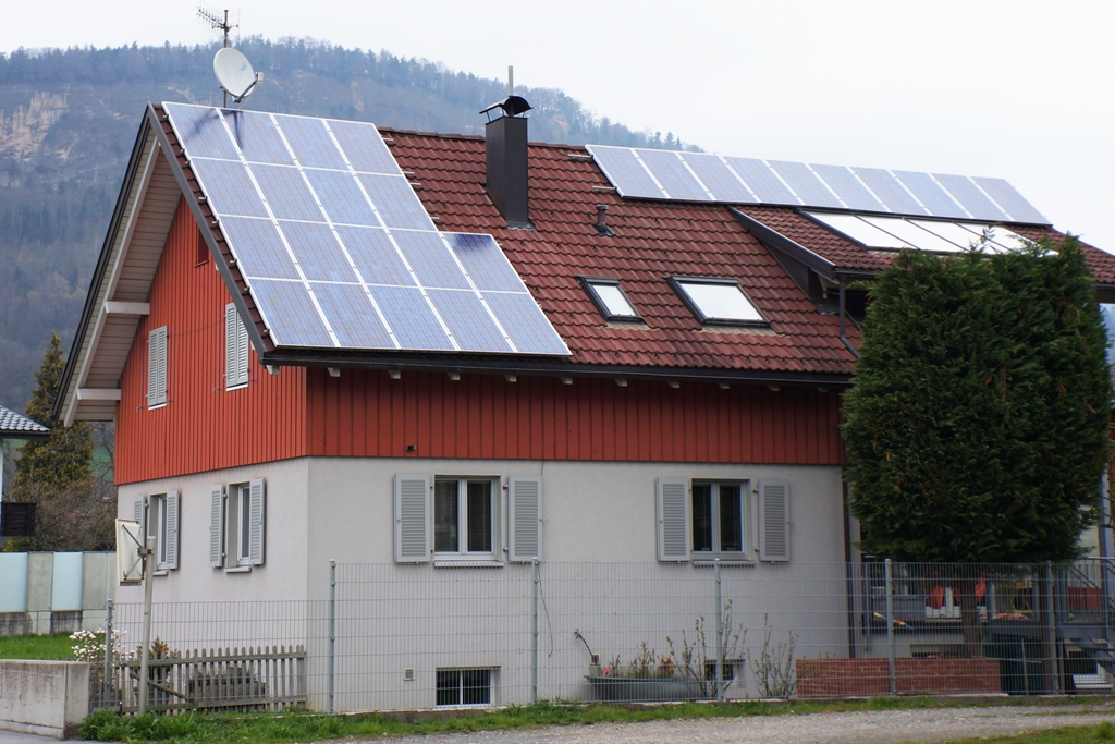 Einfamilienhaus mit Photovoltaik