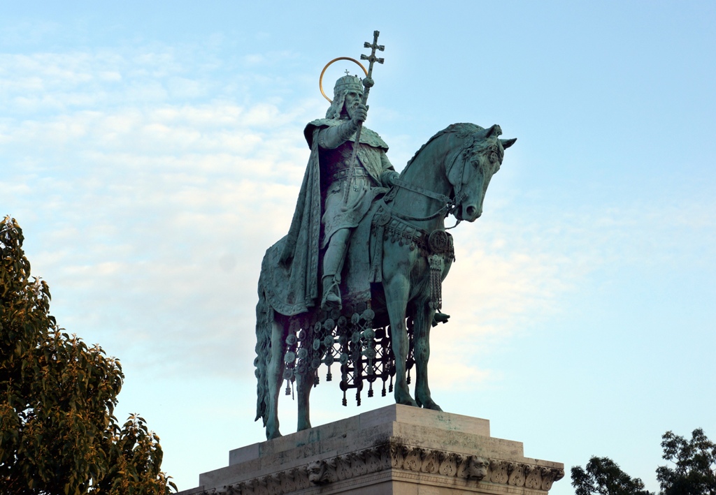 Budapest – Statue König Stephan