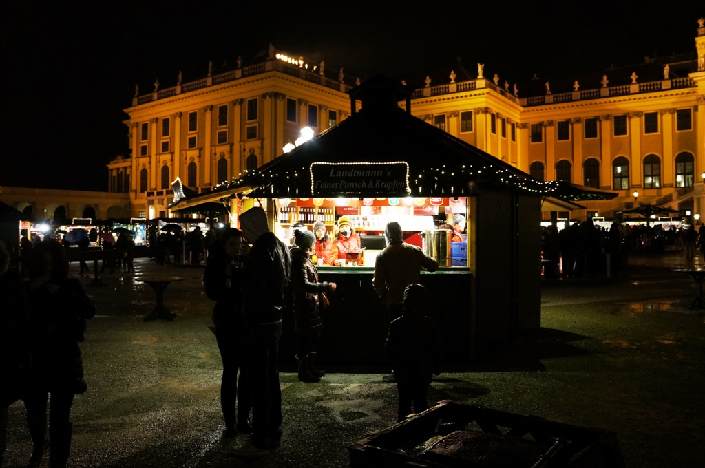 Weihnachtsmarkt Schönbrunn Wien