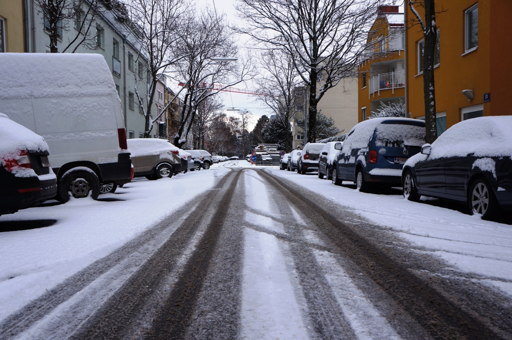 Winterliche Straße 1